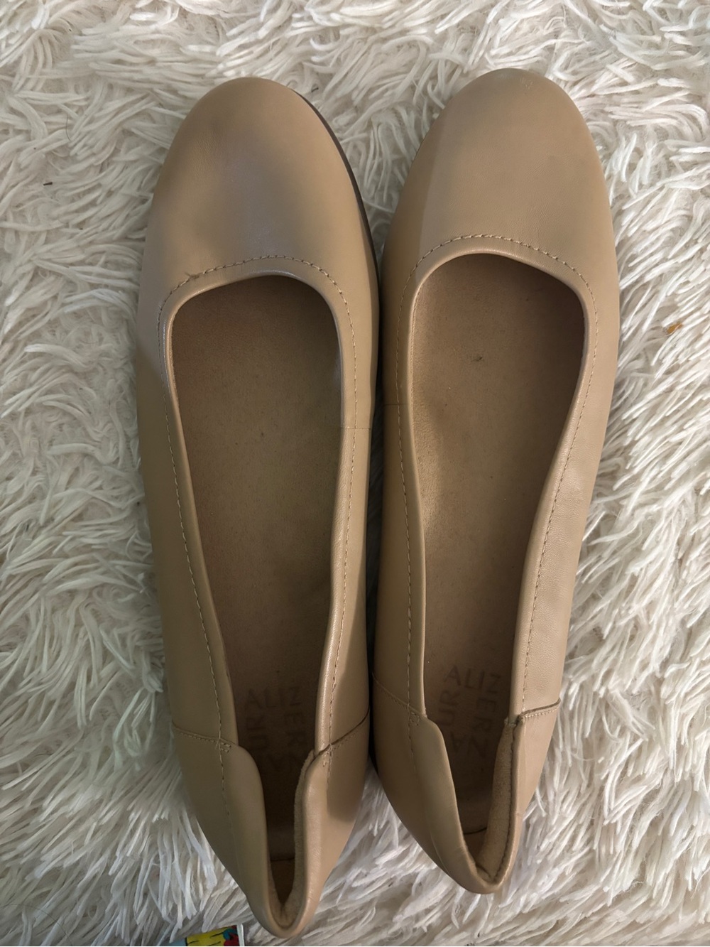 Naturalizer Beige Ballet Flats - Simple Everyday Slip-Ons